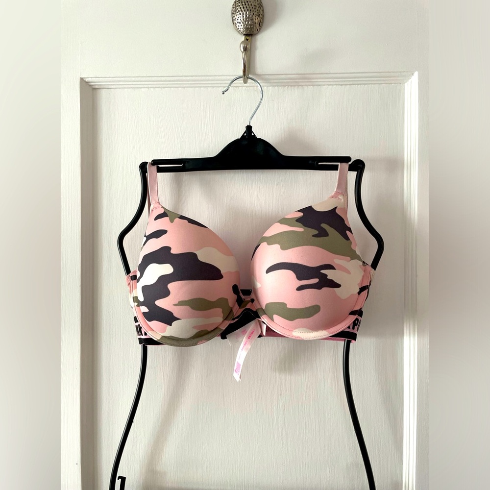Victoria’s Secret Push Up Pink Camo Bra